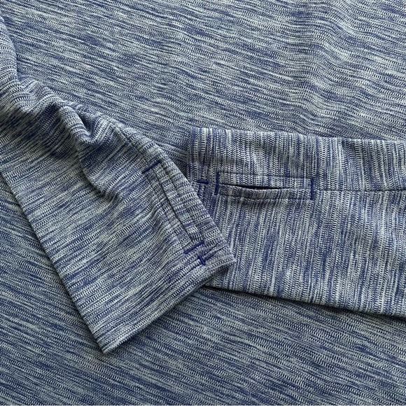 Under Armour Blue Quarter Zip Athletic Semi-Fitted Pullover Top long sleeve M - Picture 4 of 9